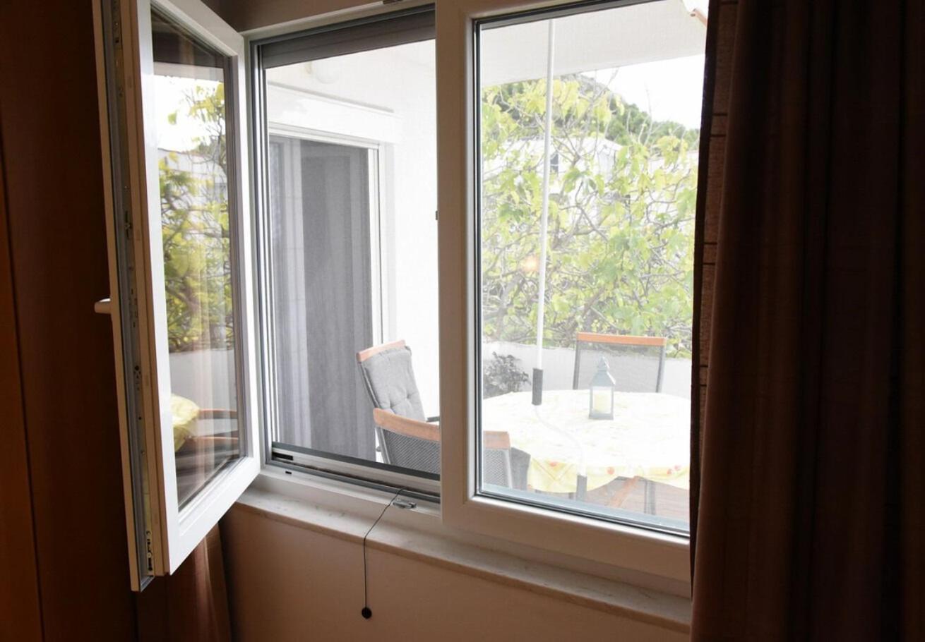 Ema Apartment Murter